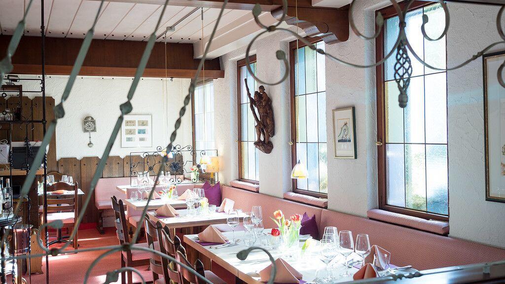 שטוטגרט Hotel Restaurant Krehl'S Linde מראה חיצוני תמונה