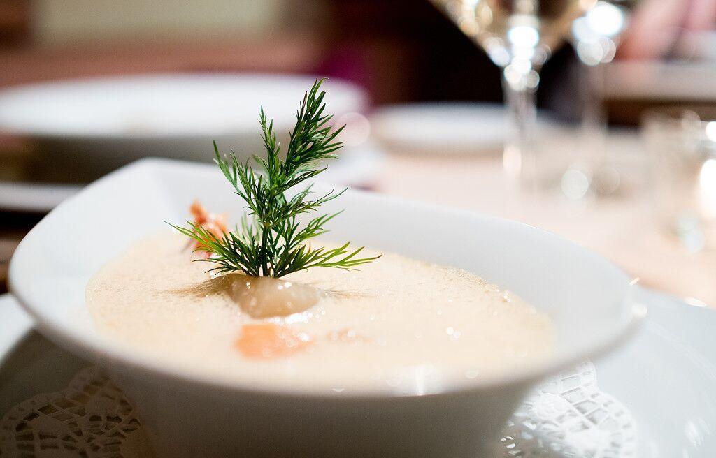 שטוטגרט Hotel Restaurant Krehl'S Linde מראה חיצוני תמונה