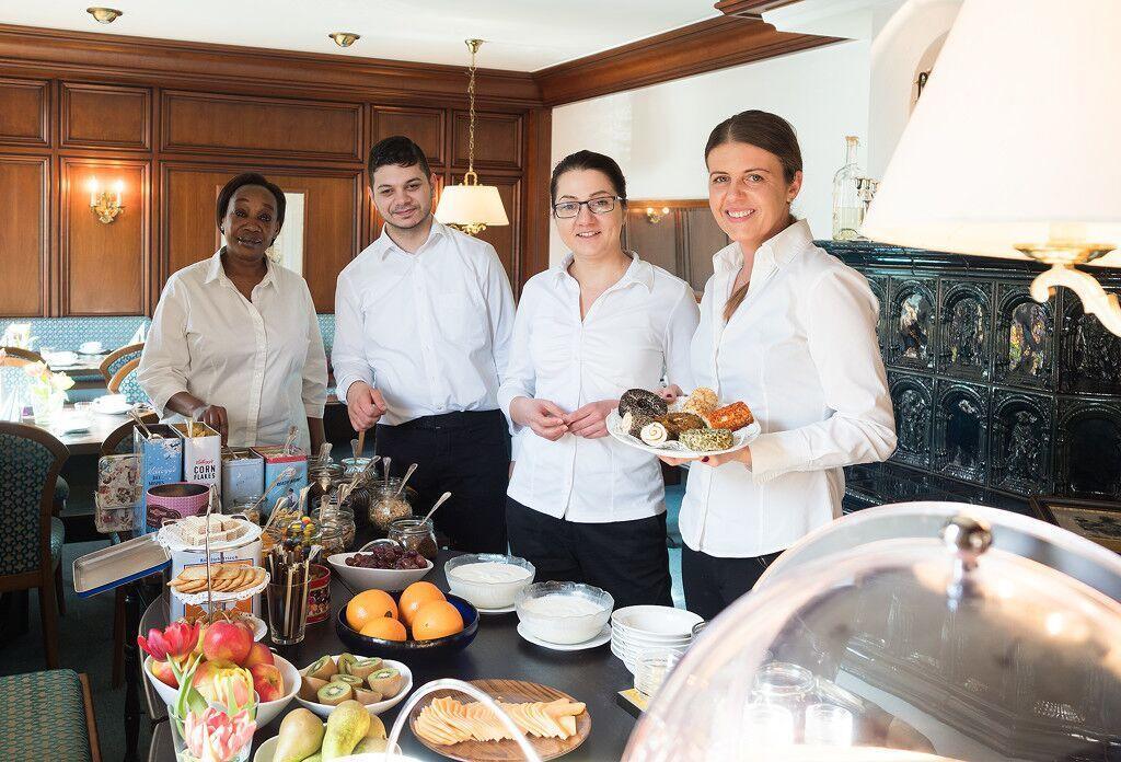 שטוטגרט Hotel Restaurant Krehl'S Linde מראה חיצוני תמונה