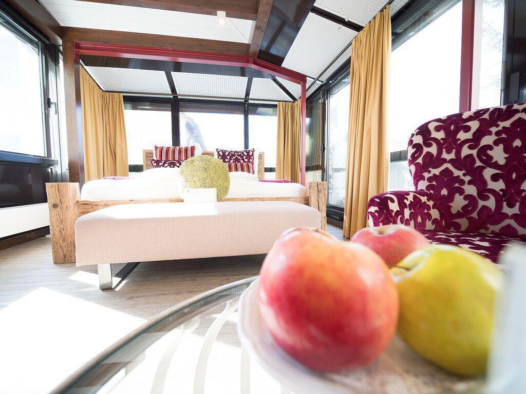 שטוטגרט Hotel Restaurant Krehl'S Linde מראה חיצוני תמונה